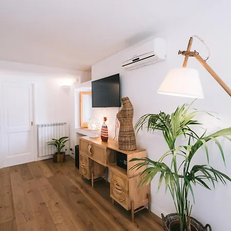 Villa Mary Suites-3